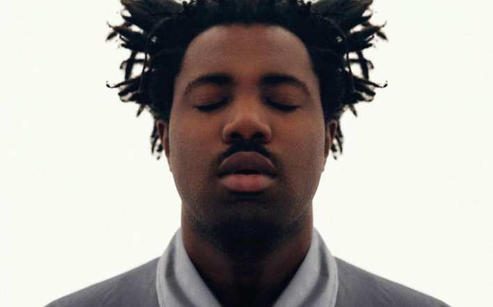 Interview Sampha: “Ik vind social media soms moeilijk”