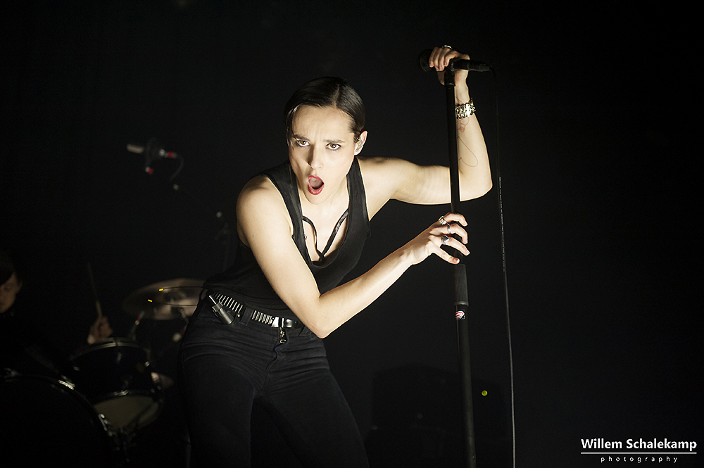 Live Review: Savages is nu een Grote Band