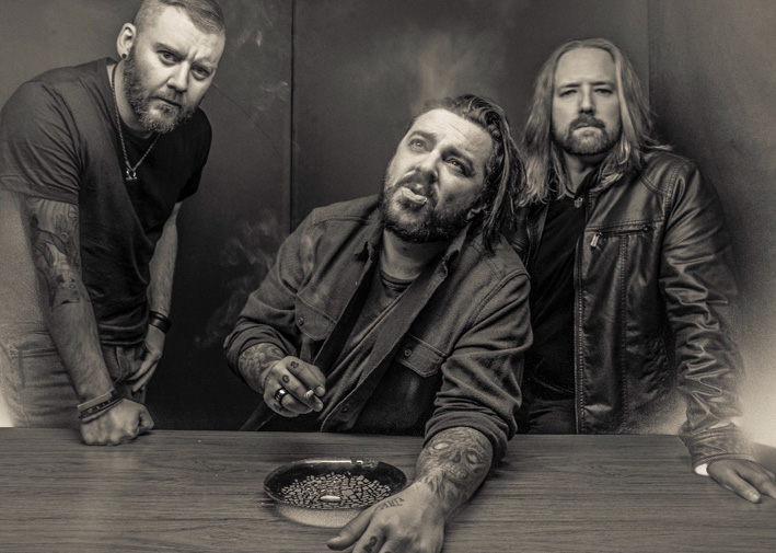 Post-grunge band Seether onder meer naar Poppodium 013