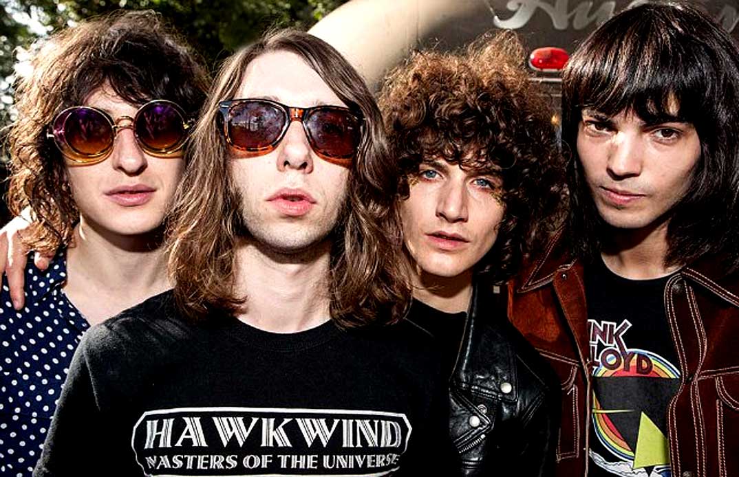 IJsbreker: Temples