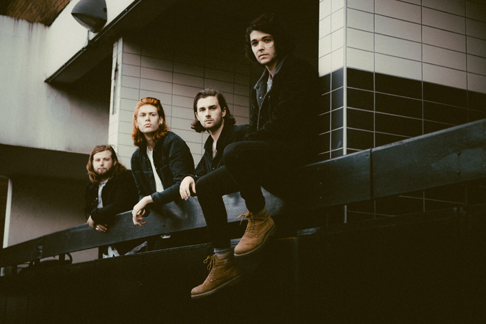 Interview The Amazons: “Fucking bollocks!”