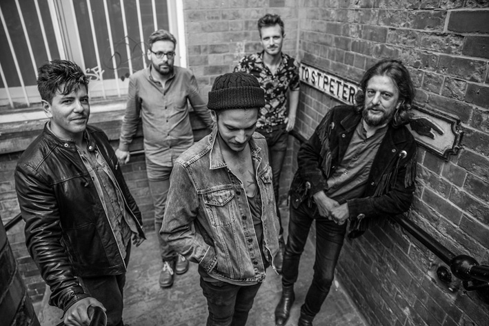 30 september verschijnt Dream Darling van The Slow Show