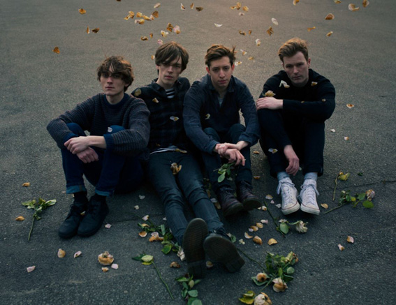 Gengahr toegevoegd aan de line-up Pinguins in Paradiso 2016