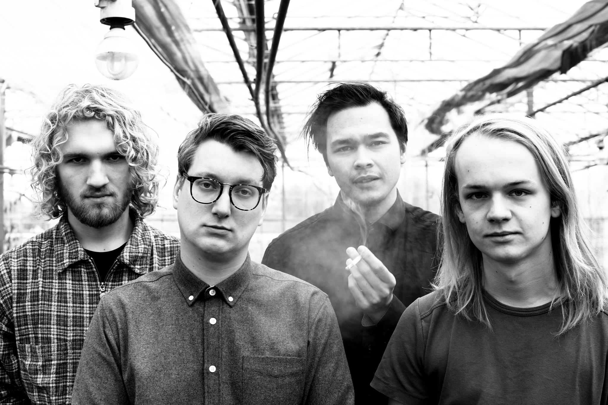 Orange Maplewood – Sorry (I Never Believed In A Rock ‘n Roll Star)