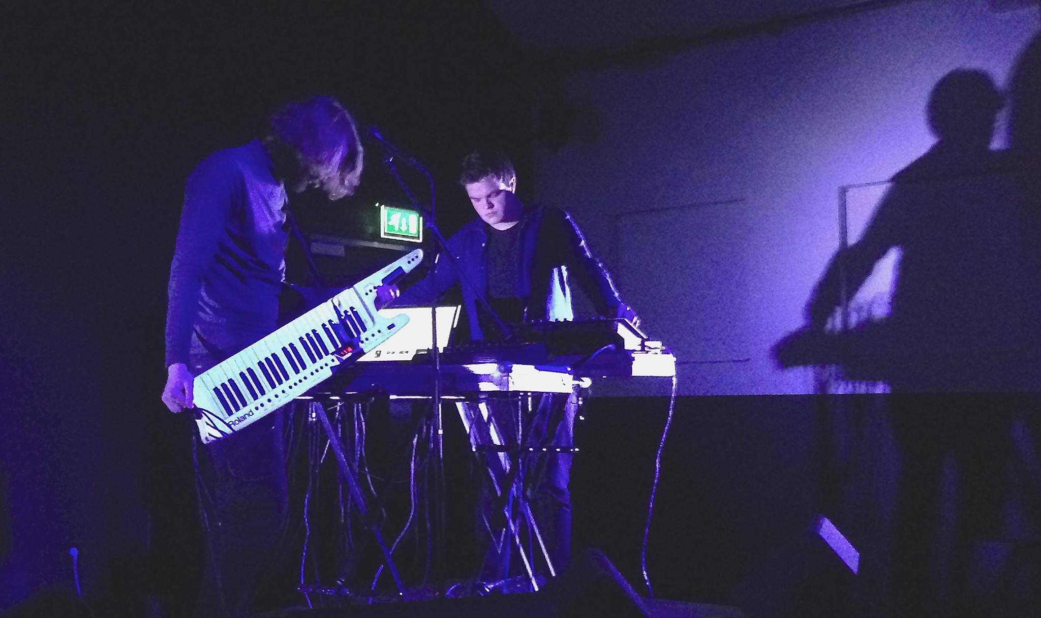 Stopcontact – There She Goes